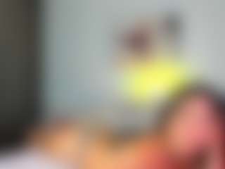 Live cam show with Mariana - HD on CamClone