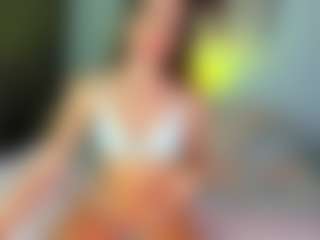 Live cam show with Mariana - Small Tits Teen (18+) on fuck-show.com