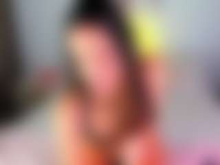 Live cam show with Mariana - Brown Eyes Teen (18+) on Chatstar