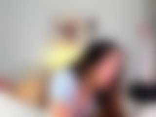 Live cam show with Mariana - College Big Tits on Hubzter Live