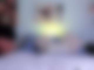 Live cam show with Mariana - Deepthroat on xxxlivecams.org