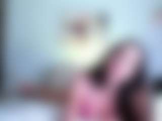 Live cam show with Mariana - Skinny Teen (18+) on Camsoda