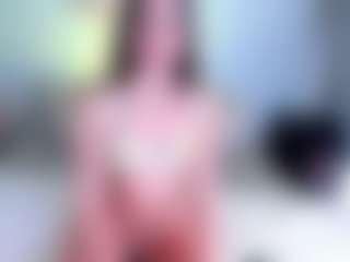 Live cam show with Mariana - Squirt Big Tits on Camming Site