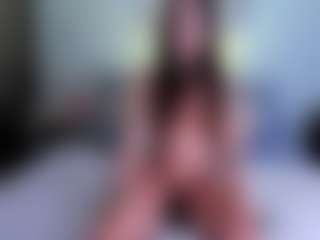 Live cam show with Mariana - White Teen (18+) on CamClone | colombia