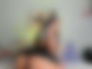 Mariana's Live Sex Cam Show