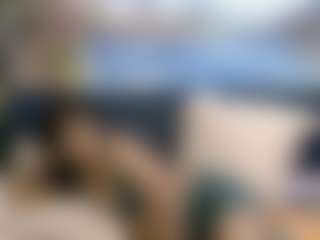 Live cam show with indianaqua - Brown Hair MILF on live18s.com
