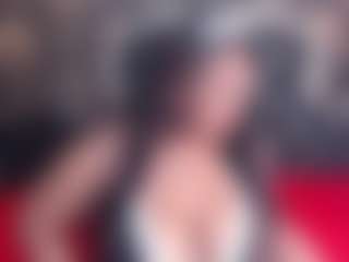 Live cam show with Jacky Norris - Black Middle Aged on Camsoda