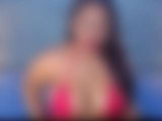 Live cam show with Jacky Norris - Ebony MILF on madthumbs