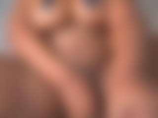 Live cam show with Jacky Norris - Big Ass on Camsoda