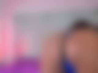 Live cam show with Jacky Norris - Mature on Camsoda