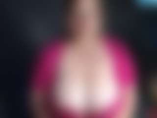Live cam show with crystaleva - Mature on liverealitysex.com