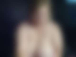 Live cam show with crystaleva - Mature on Dare Cams