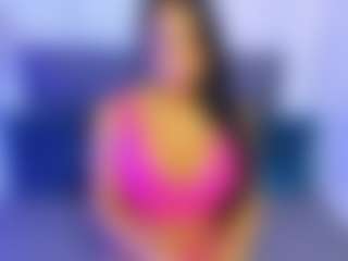 Live cam show with camilapalacios - Living Room on Camsoda