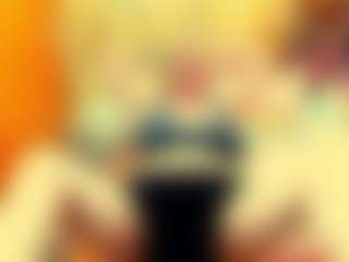 Live cam show with seductiveely - Blonde Hair MILF on madthumbs