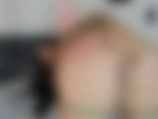 Lia Prada's Live Sex Cam Show