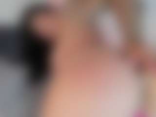 Live cam show with Lia Prada - Young Adult on SquirtSoMuch