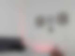 Live cam show with Lia Prada - Strip Teen (18+) on Soda Cam
