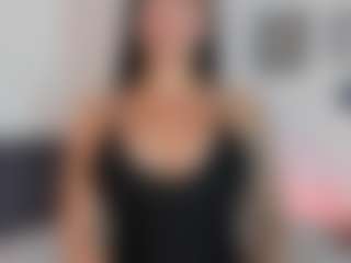 Live cam show with Lia Prada - Oil on xxxlivecams.org