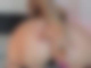 Live cam show with Lia Prada - Sexy on sexytreat.net