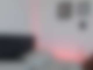 Live cam show with Lia Prada - Strip on madthumbs