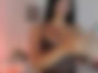 Live cam show with Lia Prada - Freaky on Free Soda