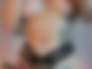 Live cam show with Lia Prada - Arab Young Adult on madthumbs