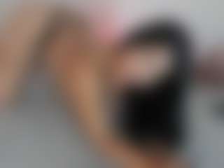 Live cam show with Lia Prada - Tease on xxxlivecams.org