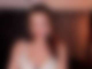 Live cam show with Kimberly - Bikini on justonemore.cc