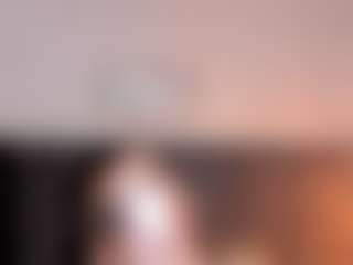 Live cam show with Kimberly - Bikini on AdultVida.com