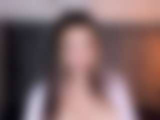 Live cam show with Kimberly - Bikini on infinitiblacc.com