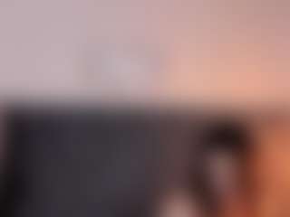 Live cam show with Kimberly - Average on TastyBlacksLive