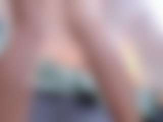 Live cam show with Kimberly - Bikini on Camsoda