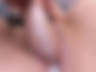 Live cam show with Kimberly - Tattoos on StripNow