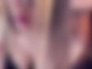 Live cam show with Kimberly - Big Ass Teen (18+) on Camsoda