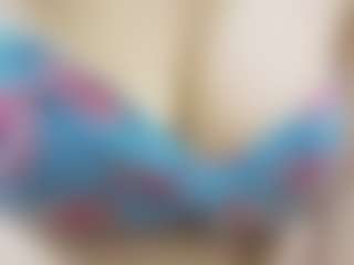 Live cam show with nidhilove - Big Nipples on AdultVida.com