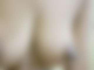 Live cam show with nidhilove - Indian on Camiplay Live | france
