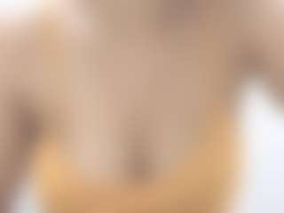 Live-camshow met nidhilove - Big Nipples op Camsoda