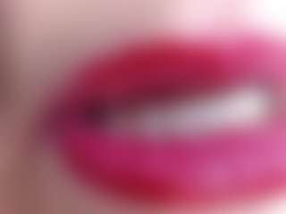 Live cam show with erika-lois - Moaning on Camsoda