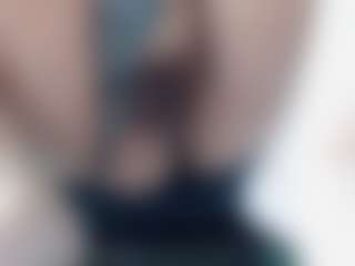 erika-lois's Live Sex Cam Show