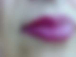 Live cam show with erika-lois - Natural on Milfs Live