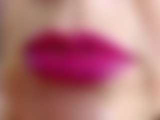 Live cam show with erika-lois - Thick on Fapmatic.com