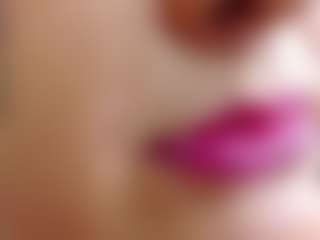 Live cam show with erika-lois - Moaning on Camsoda