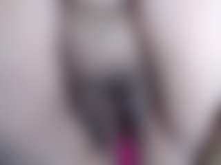 Live cam show with erika-lois - Deepthroat on Camsoda