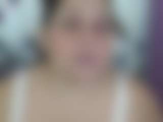 Live cam show with erika-lois - Latina on Camsoda | colombia