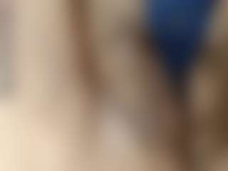 Live cam show with erika-lois - Latina on Streamer API | colombia