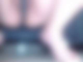 Live cam show with erika-lois - Moaning on Camsoda