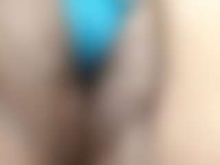 Live cam show with erika-lois - Solo on Hubzter Live