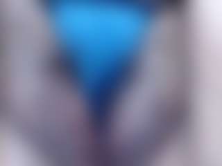 Live cam show with erika-lois - Thick on Fling VIP Chat