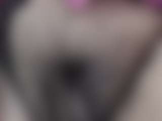 Live cam show with erika-lois - Solo on Camsoda