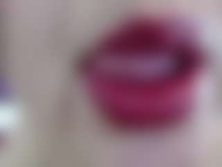 Live cam show with erika-lois - Blue Eyes on AdultVida.com